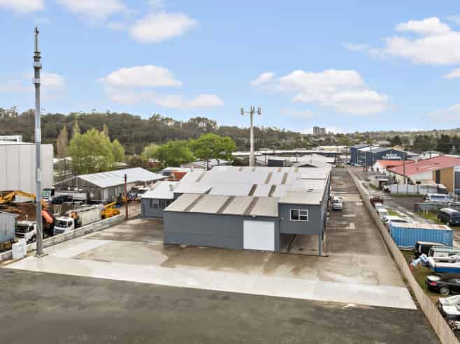 Rear Industrial Premises With Yard