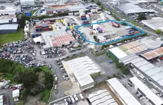 Secure Road Front Yard – 9,700m²