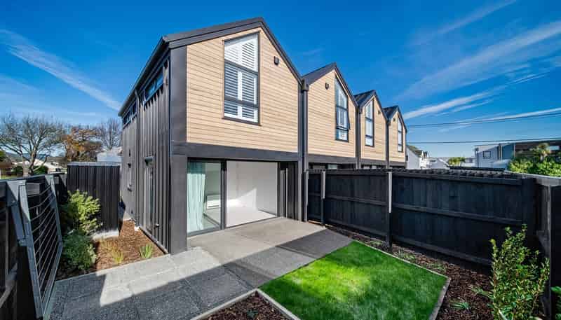 D/8 Champion Street, Edgeware