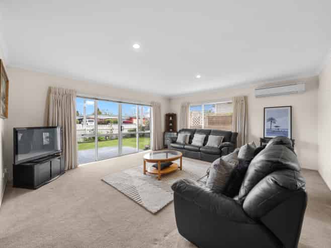 9 Hogg Crescent, Masterton