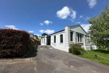 Standalone Character Office in Remuera