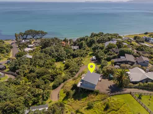 28 Gray Avenue, Kuaotunu