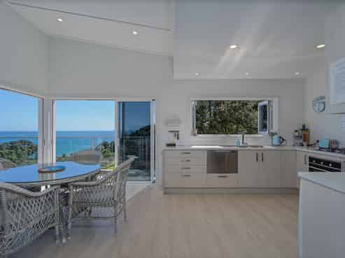 28 Gray Avenue, Kuaotunu