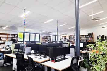 MODERN EDEN TERRACE OFFICE
