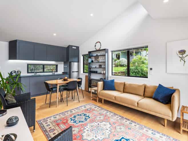 23 Ostend Road, Waiheke Island