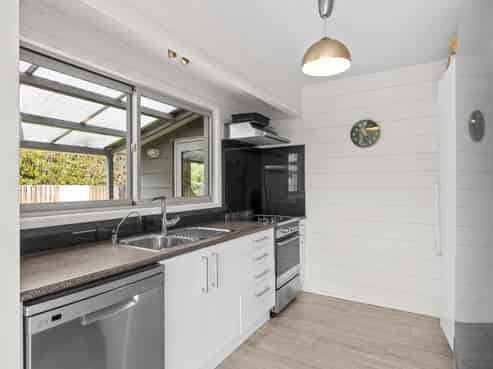 102 Avocado Lane, Mangawhai