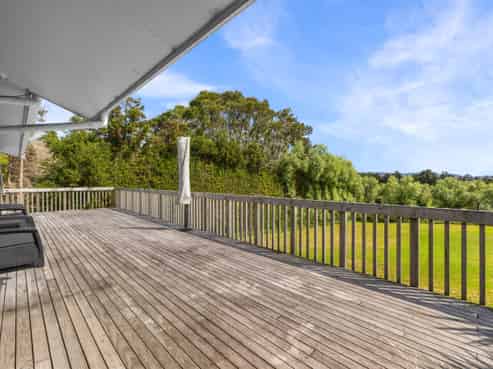 102 Avocado Lane, Mangawhai