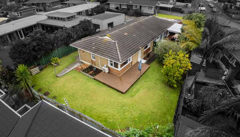 2/15 Lynette Place, Mangere