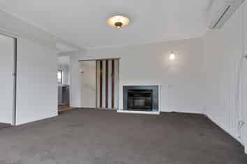 20 Holton Road, Amberley