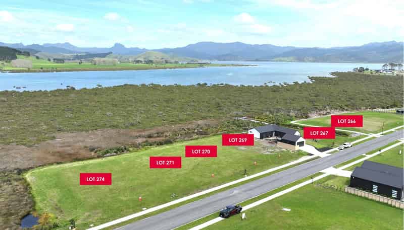   Kopani Road, Matarangi