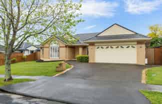 102 Golfland Drive, Golflands