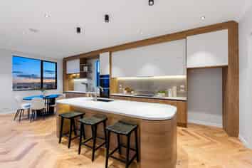 54 Kumukumu Road, Long Bay