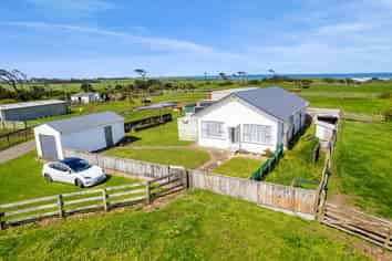 3789 South Road, Opunake