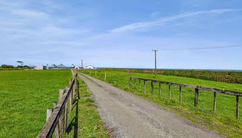 3789 South Road, Opunake