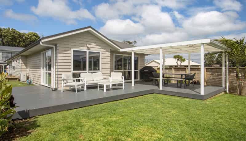 7 Seafoam Place, Waihi Beach