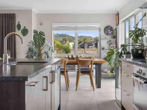 7 Seafoam Place, Waihi Beach