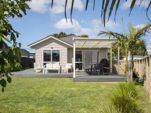 7 Seafoam Place, Waihi Beach