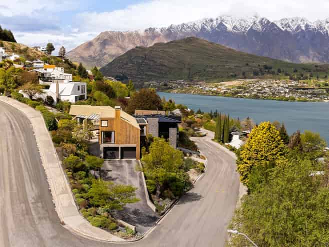 9 Wakatipu Heights, Queenstown