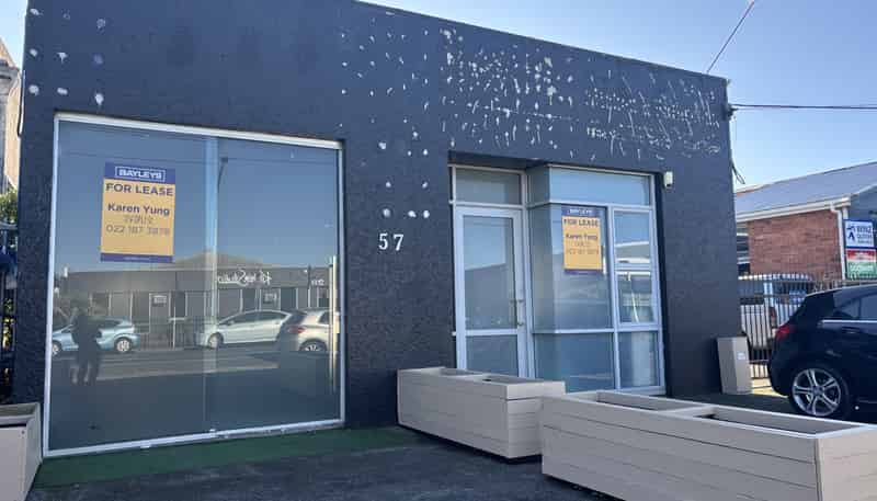 1 and 2/57 Carr Road, Mount Roskill