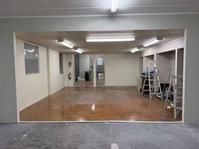 Versatile Central Showroom and retail space