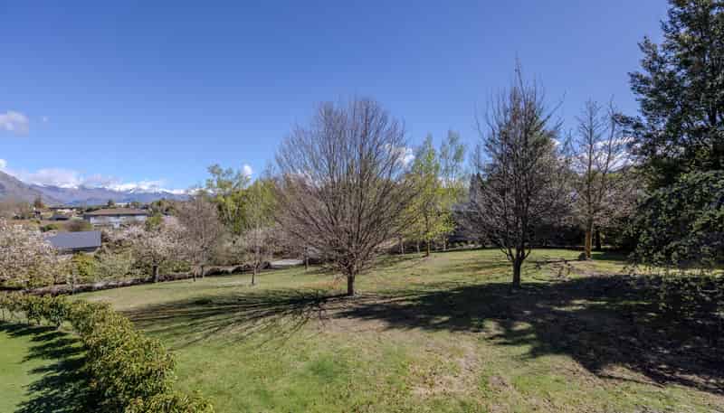5 Cottonwood Lane, Wanaka