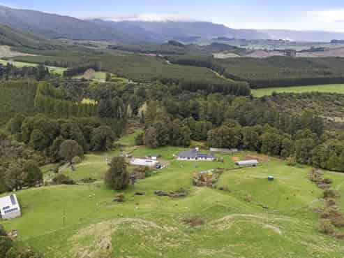 120 East Mangahuia Road, Rangiwahia