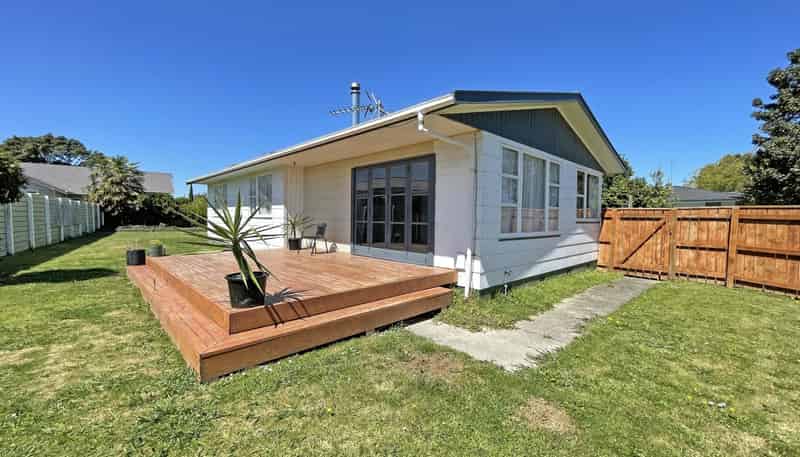 50 Kimberley Grove, Westbrook