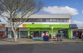 Browns Bay 377sqm office for lease