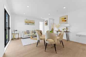 77D Buckland Road, Mangere East