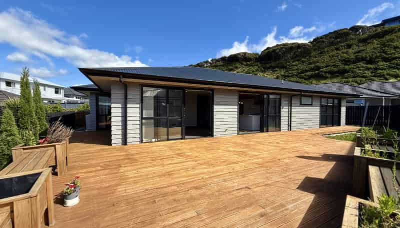 12 Schooner Drive, Whitby