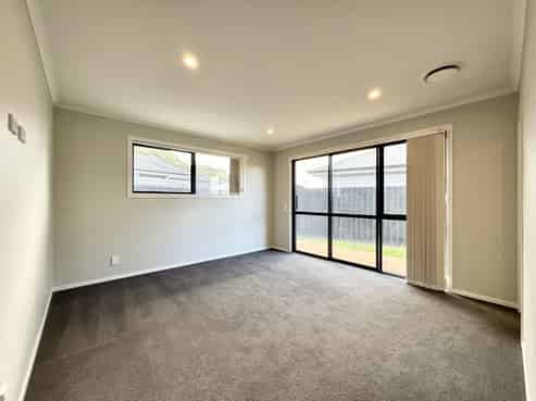 12 Schooner Drive, Whitby