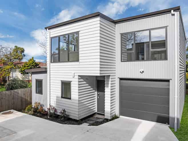 77 A Buckland Road, Mangere East