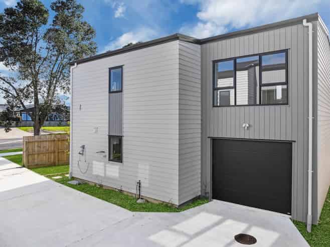 77 C Buckland Road, Mangere East