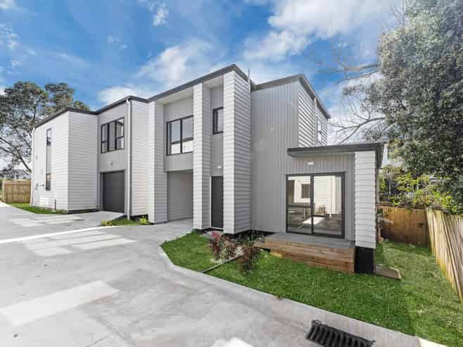77 C Buckland Road, Mangere East