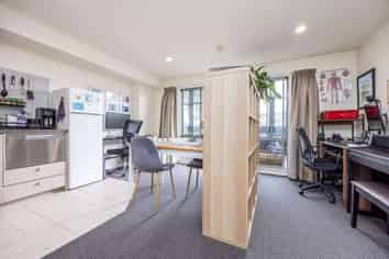 1M/3 Keystone Avenue, Mount Roskill