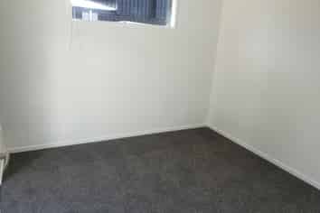 1/26 Garnett Avenue, Forest Lake
