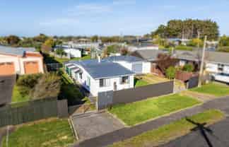 9 Koura Street, Tangimoana