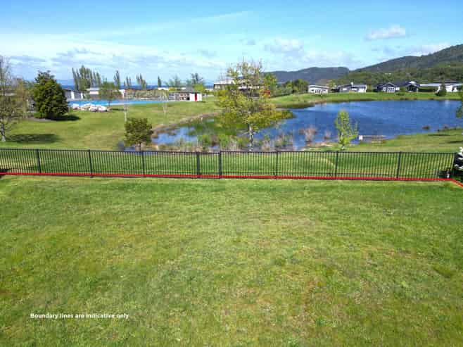 84 Montgomery Crescent, Kinloch