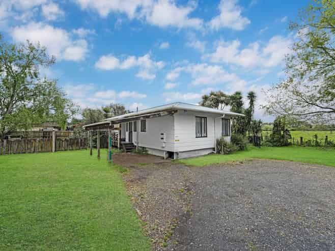22 Pukeroa Place, Papakura