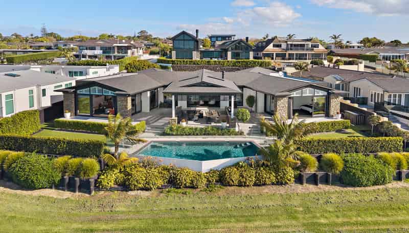 76 Bramley Drive, Farm Cove