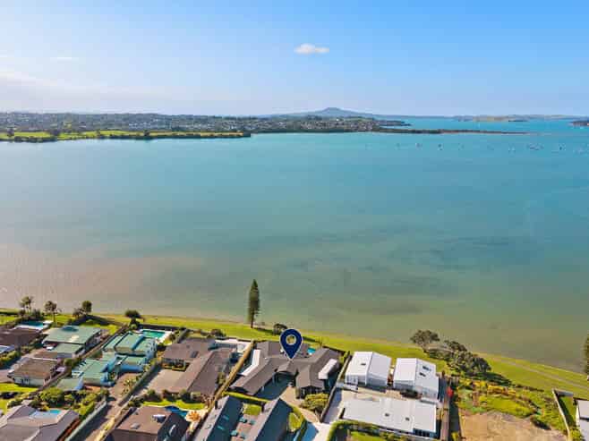 76 Bramley Drive, Farm Cove