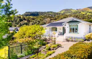 9 William Street, Akaroa