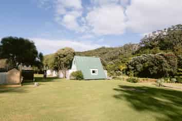 5 Mulberry Grove Road, Great Barrier Island
