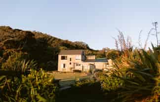5 Mulberry Grove Road, Great Barrier Island