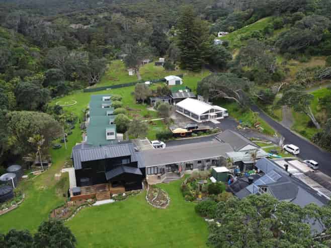 5 & 11 Mulberry Grove Road, Great Barrier Island