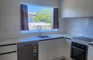 1/5 Myna Place, Weymouth