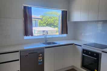 1/5 Myna Place, Weymouth