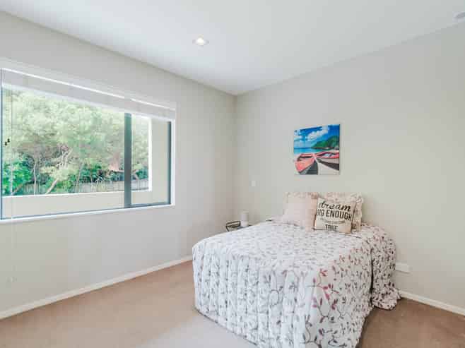 B305/525 East Coast Road, Pinehill