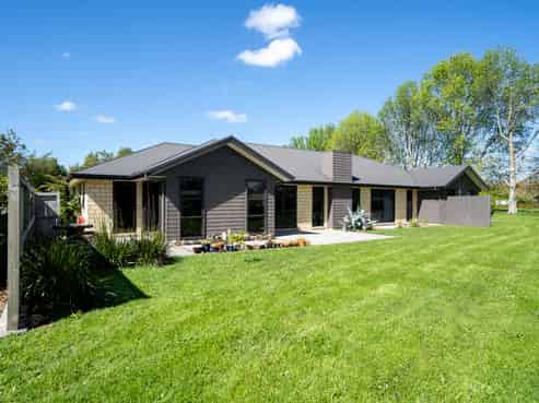 298 Kaipaki Road, Cambridge