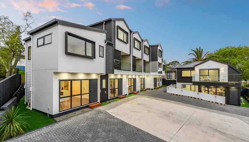 16F Saint Catherine Crescent, West Harbour